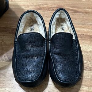 UGG Ascot Leather slippers